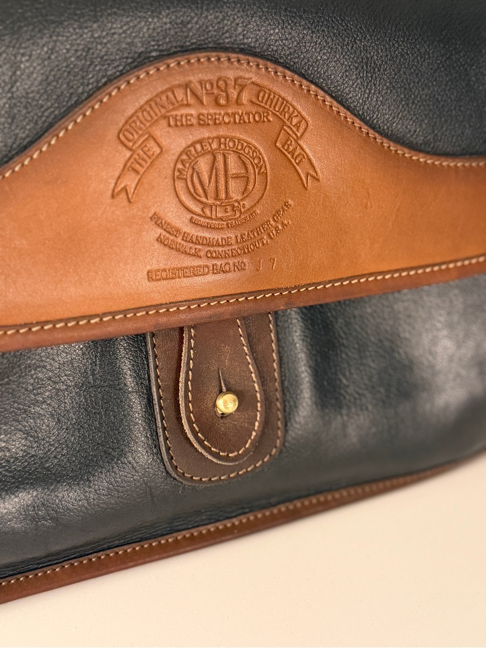 The Spectator Leather Messenger Bag - Navy & Tan
